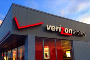 Verizon mua Yahoo